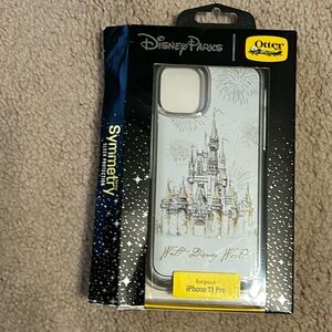 New iPhone 11 Pro Disney cover